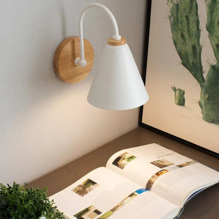 Curved Wood and Metal Modern Interior Wall Light | Yorven