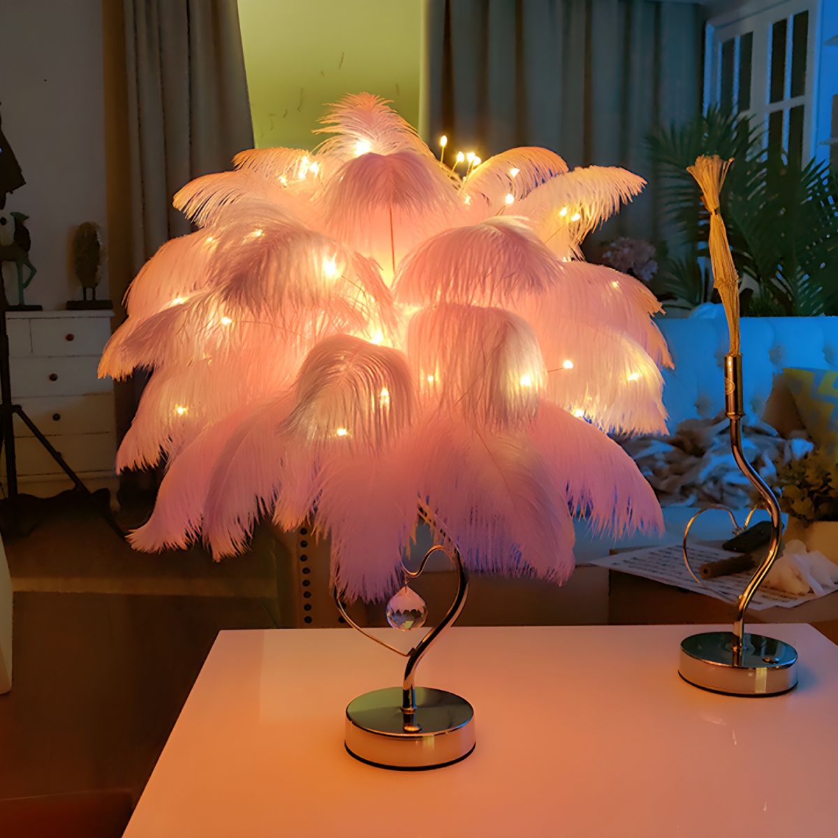 Feather Shade LED Table Lamp Romantic Style | Norali