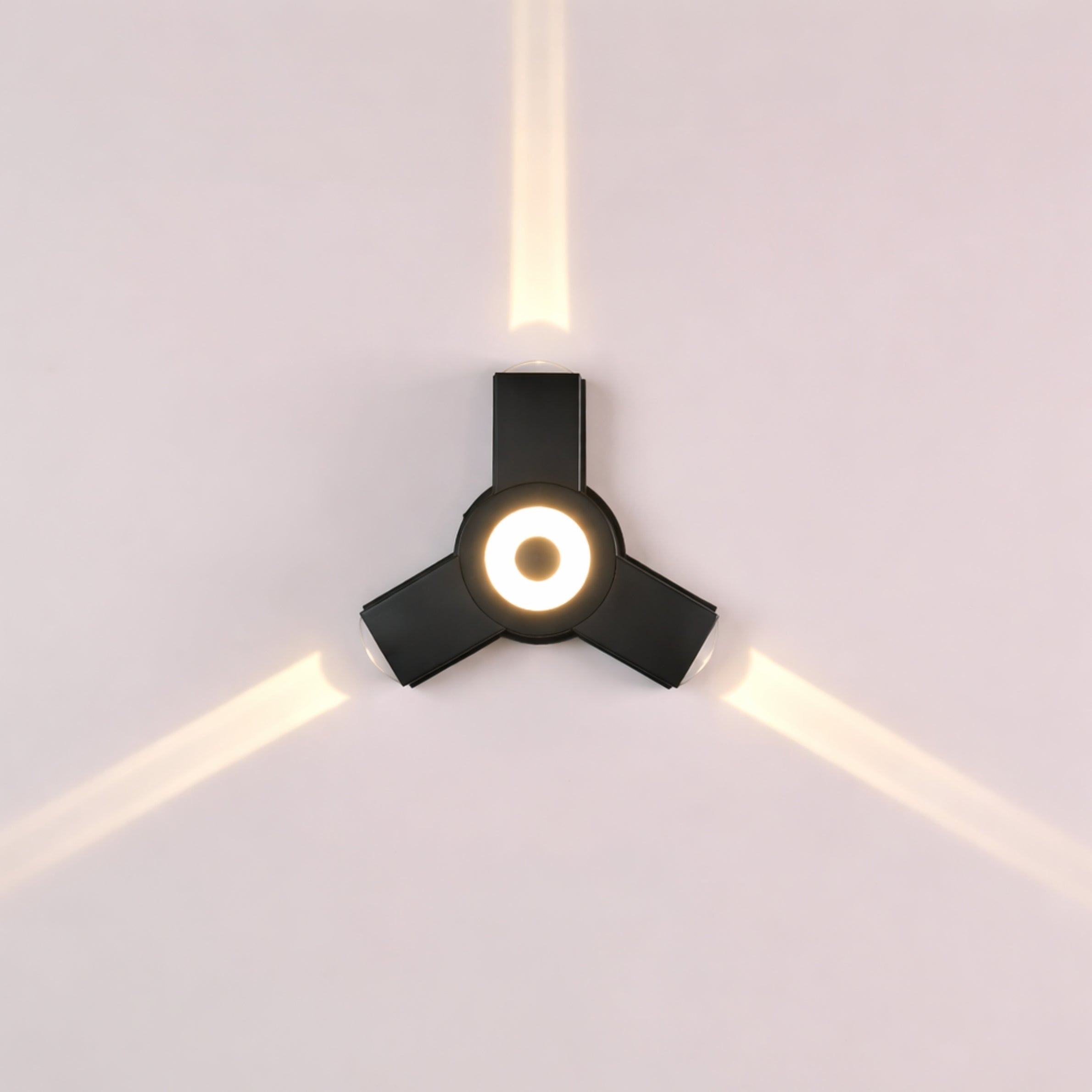 LED Cross Wall Light Outdoor Modern Design Fixture | Mavrico