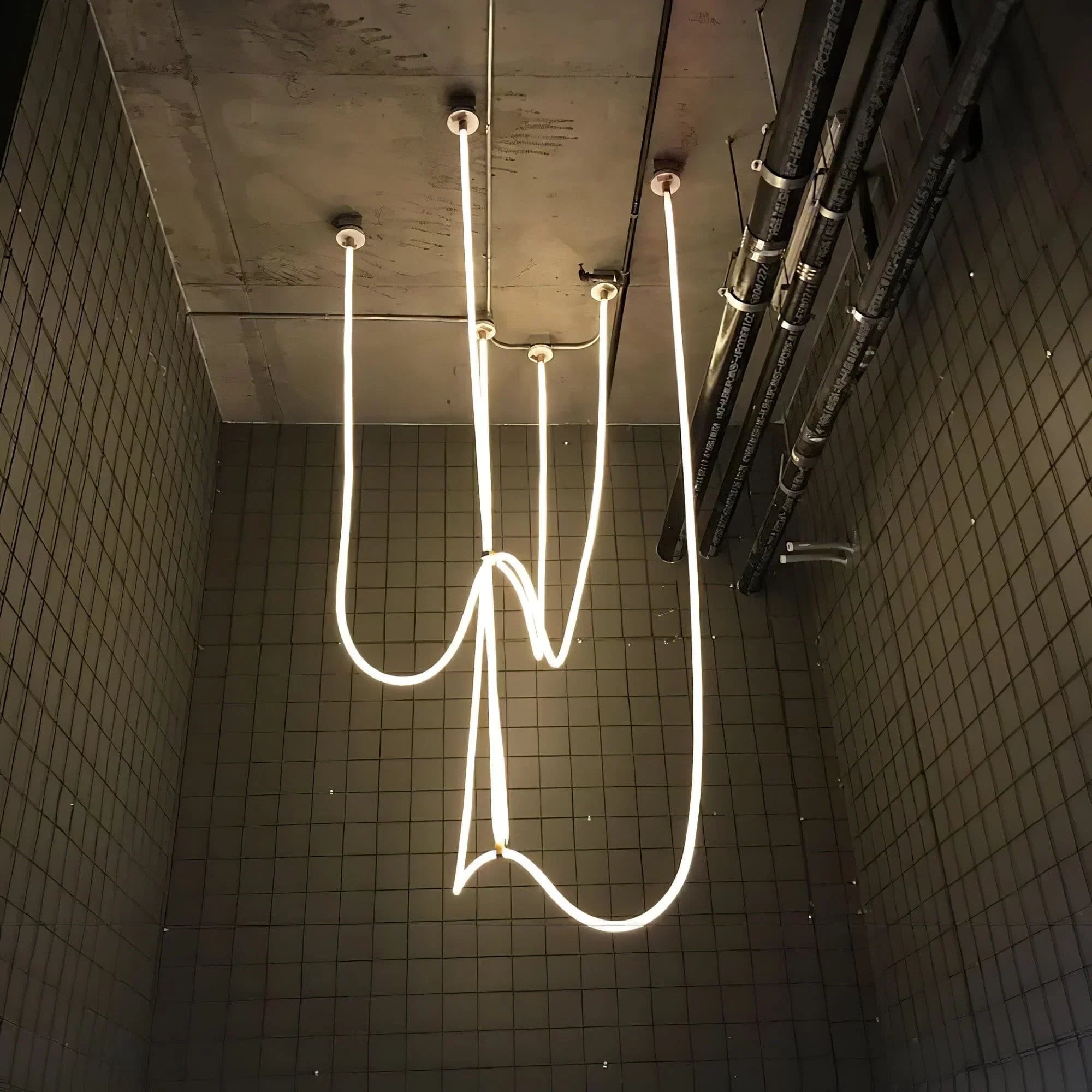 Modern Flex LED Pendant Light for Indoor Spaces | Cirelva