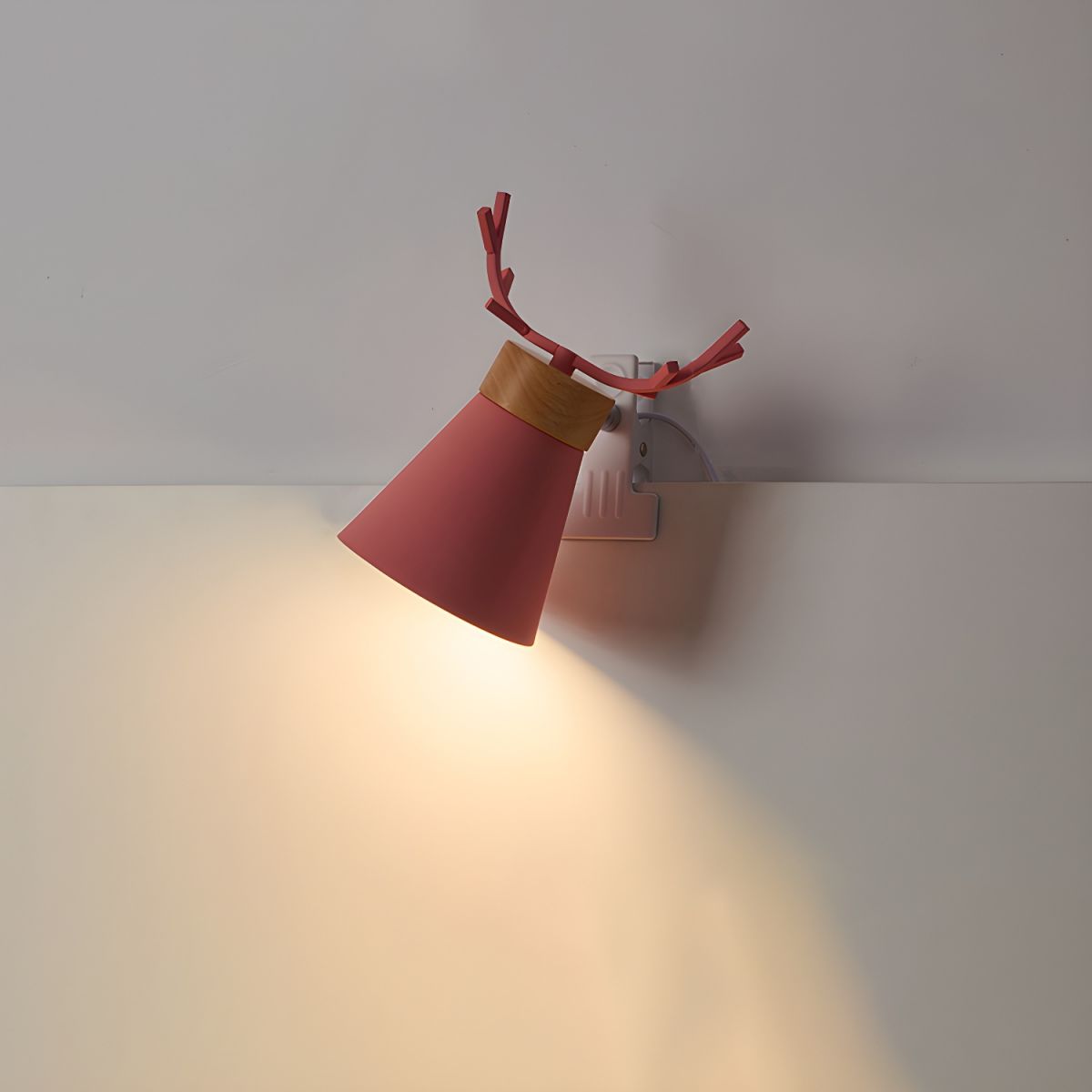 Modern Macaron Style Clamp Base Table Lamp | Asvien