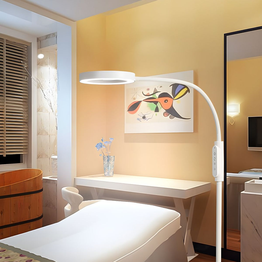 Modern Metal LED Floor Lamp with Adjustable Height | Norqel