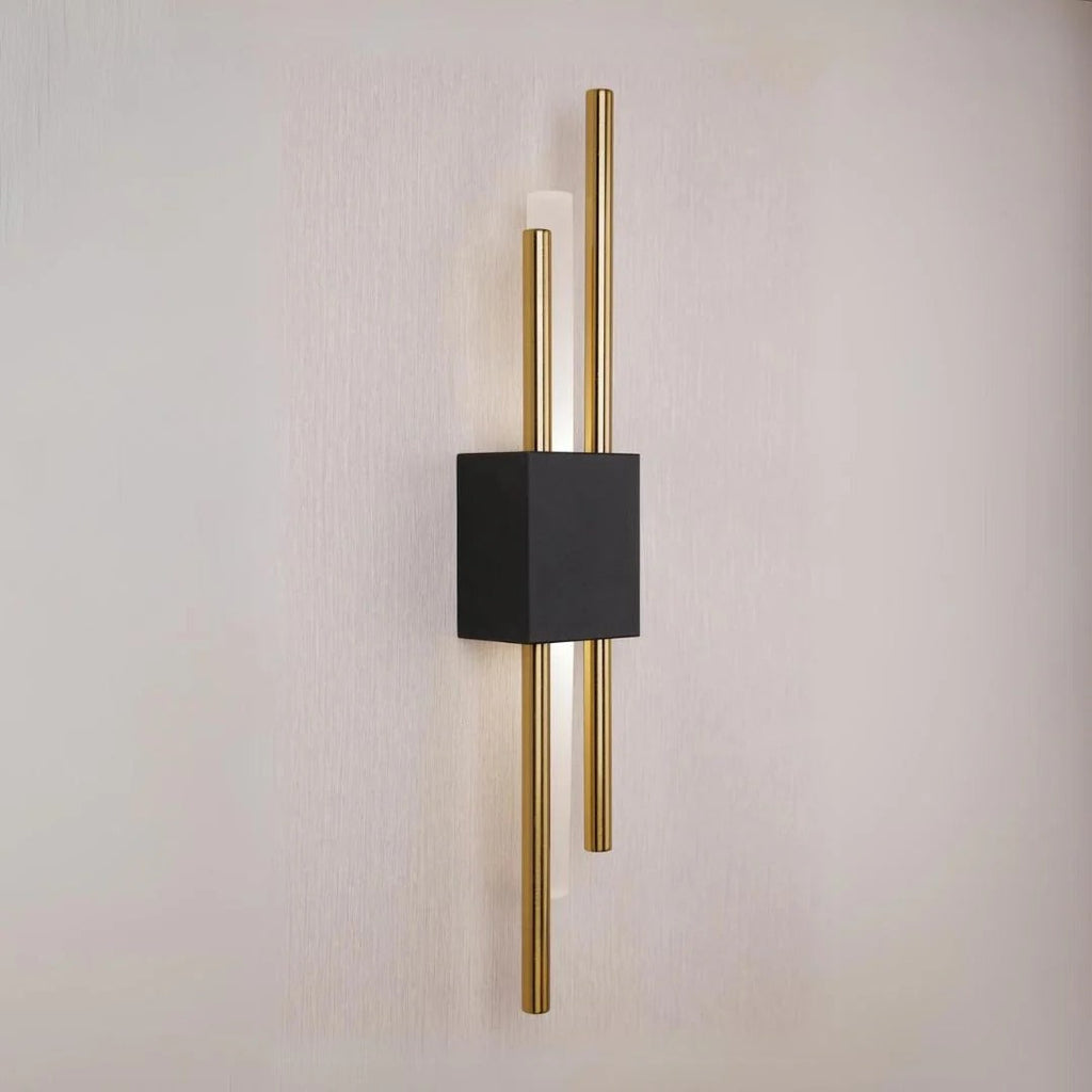Modern Minimalist Iron Acrylic Indoor Wall Light | Sconara