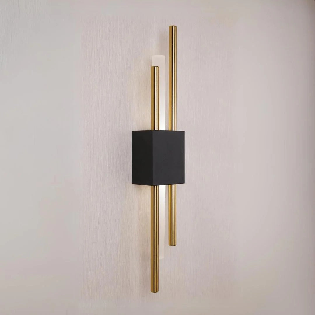 Modern Minimalist Iron Acrylic Indoor Wall Light | Sconara
