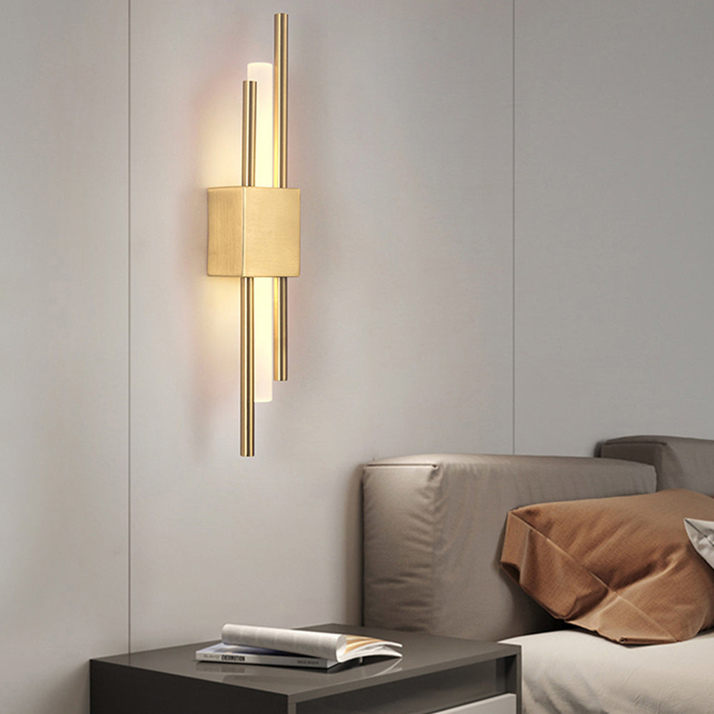 Modern Minimalist Iron Acrylic Indoor Wall Light | Sconara