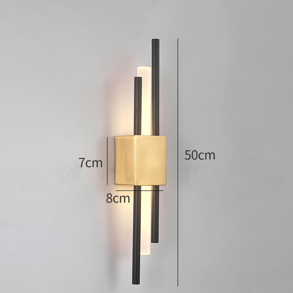 Modern Minimalist Iron Acrylic Indoor Wall Light | Sconara
