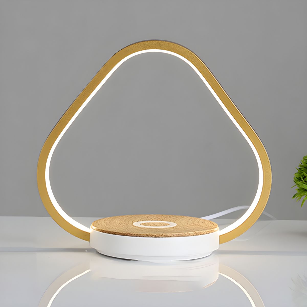 Modern Triangle Touch Dimming Table Lamp | Orvess