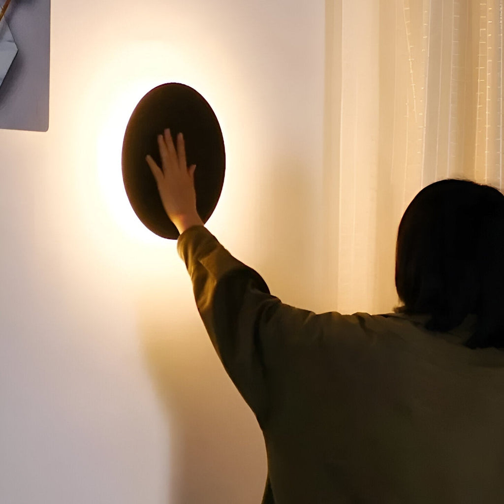 Nordic Aluminium LED Motion Sensor Wall Light Design | Varqis
