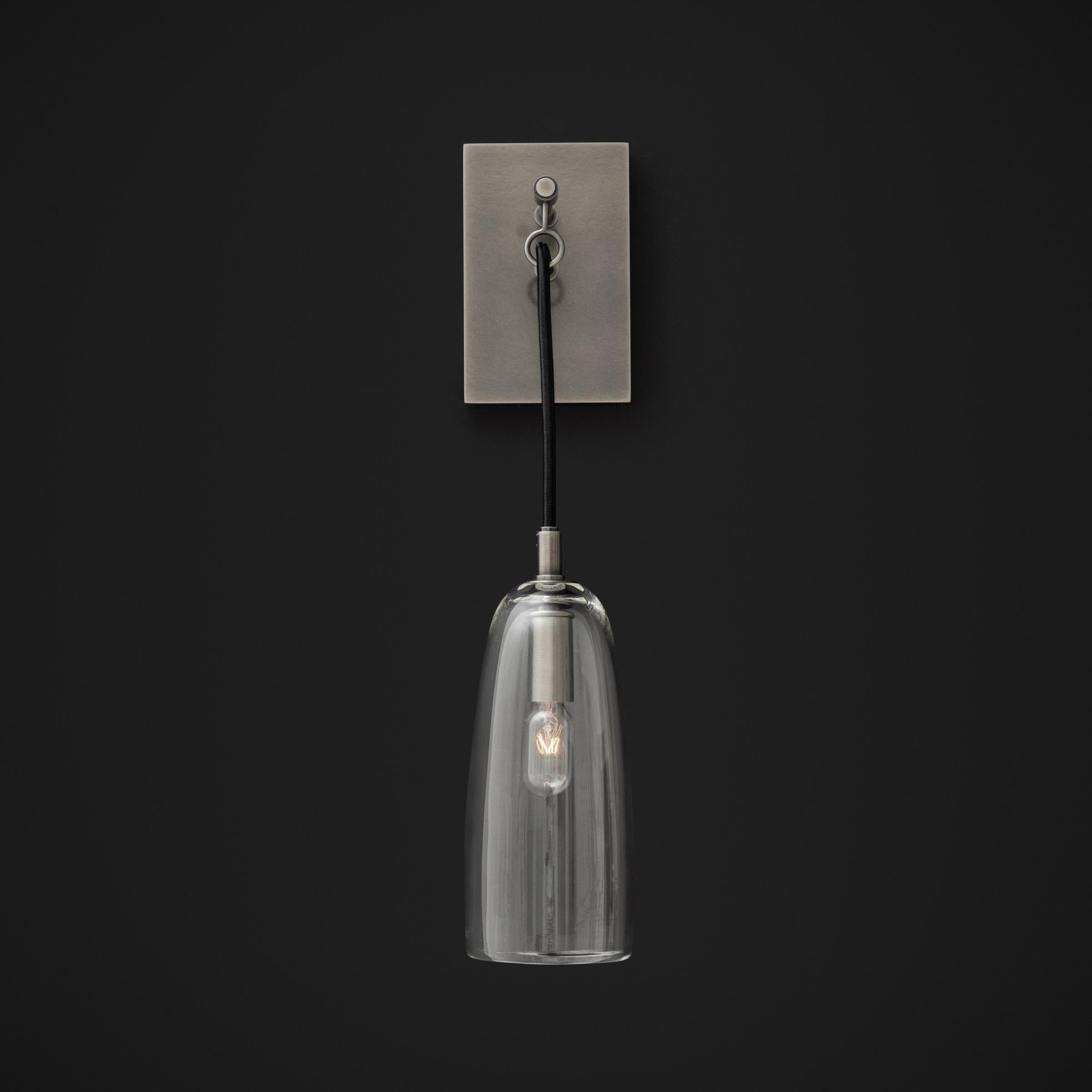 Nordic Brass Glass Wall Light for Interior Spaces | Bralune