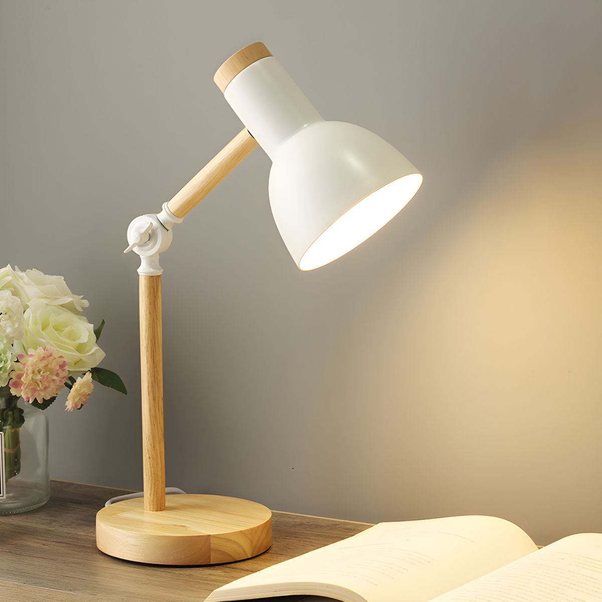 Nordic Macaron Table Lamp with Wood Arm | Solvexa