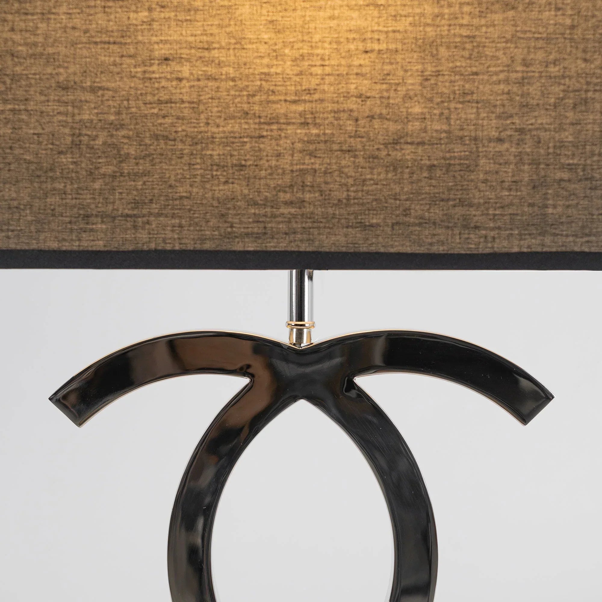Nordic Stainless Steel Table Lamp Design | Humelo