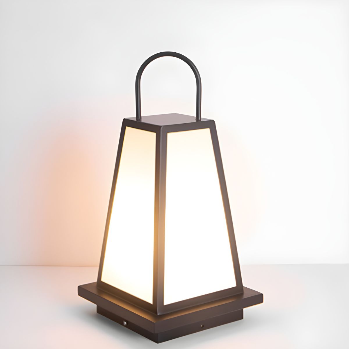 Outdoor Solar Metal Pillar Lamp Waterproof LED Light | Invero