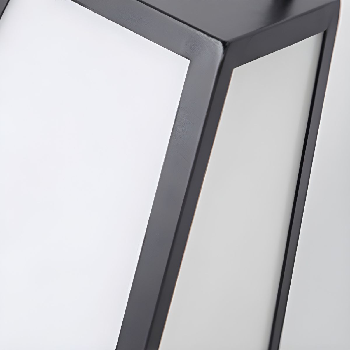Outdoor Solar Metal Pillar Lamp Waterproof LED Light | Invero