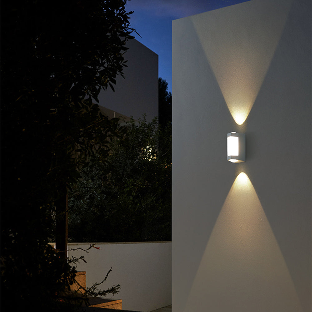 Outdoor Waterproof Acrylic Wall Light Nordic Minimalist | Elnico