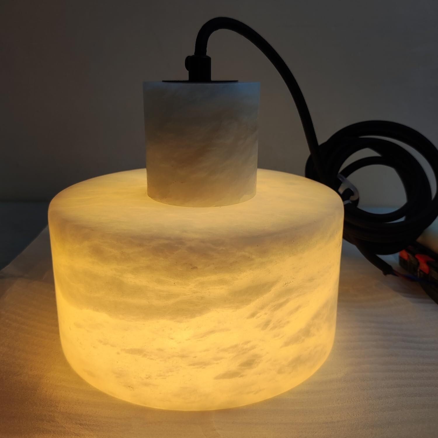 Pendant Light Nordic Alabaster Cylinder Design | Darnix
