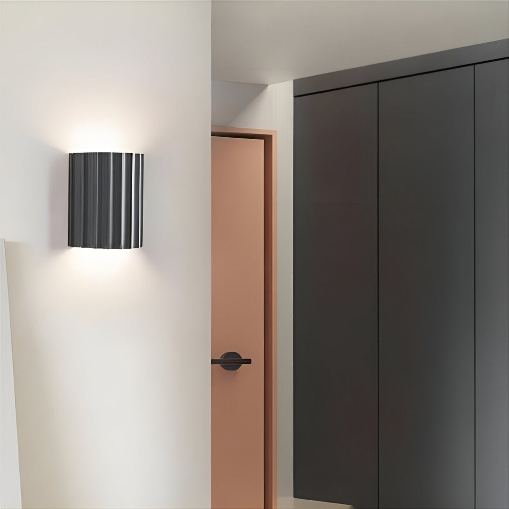 Resin Body Wall Light in Nordic Minimalist Style | Lumoris