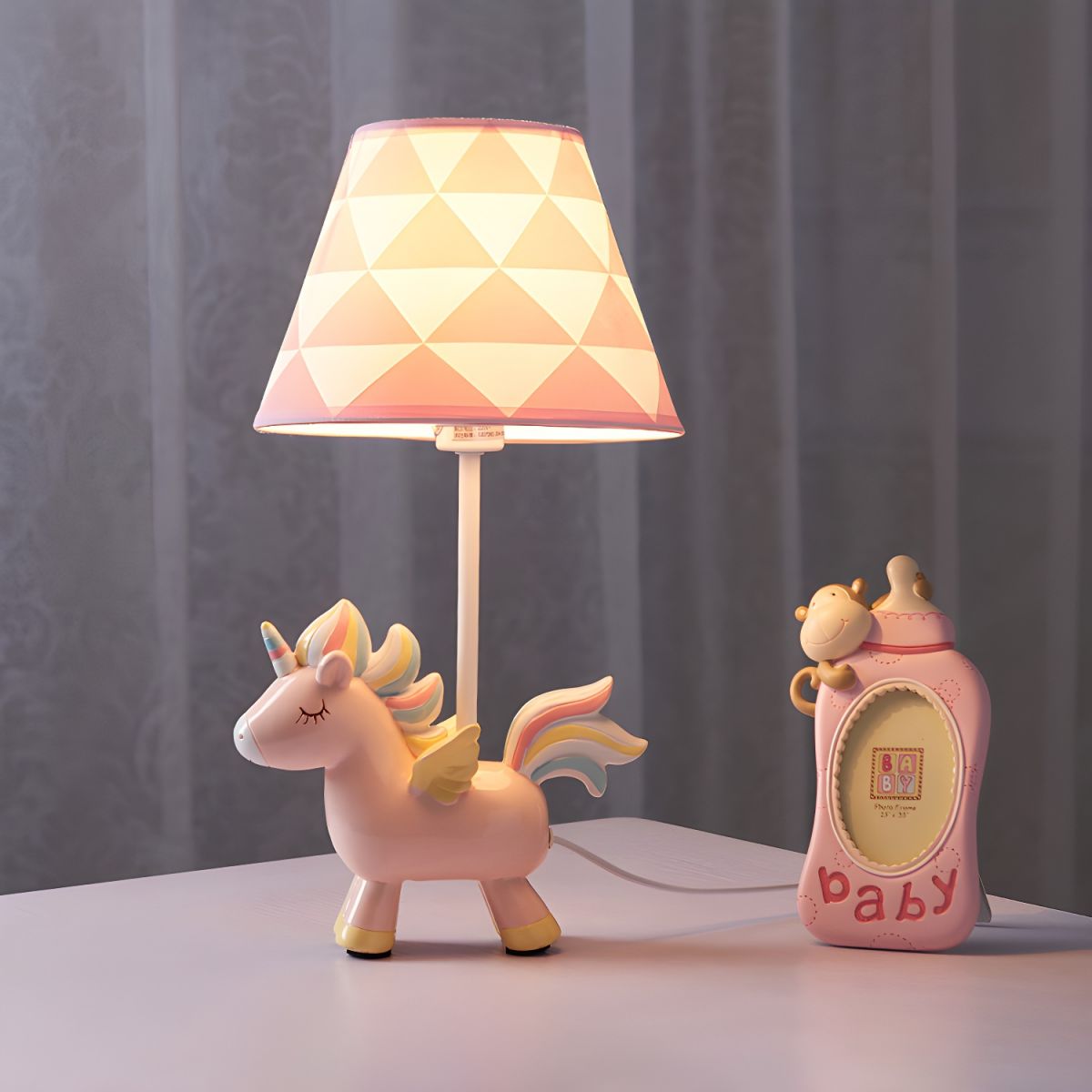 Resin Unicorn Table Lamp for Kids Room | Lunara