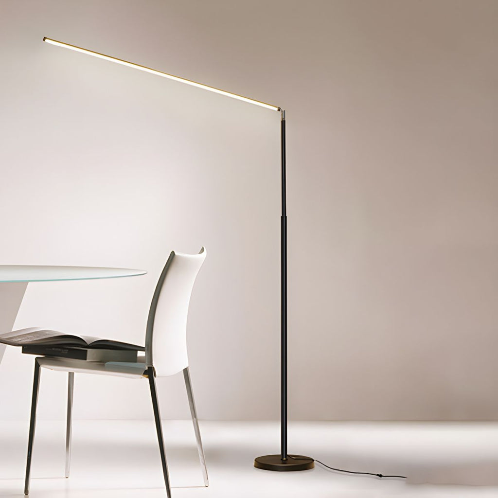 Sleek Metal Linear Floor Lamp for Modern Spaces | Brinova