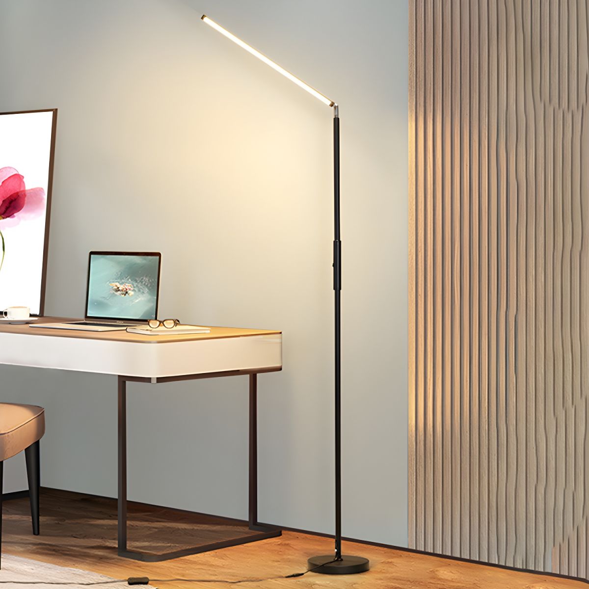 Sleek Metal Linear Floor Lamp for Modern Spaces | Brinova
