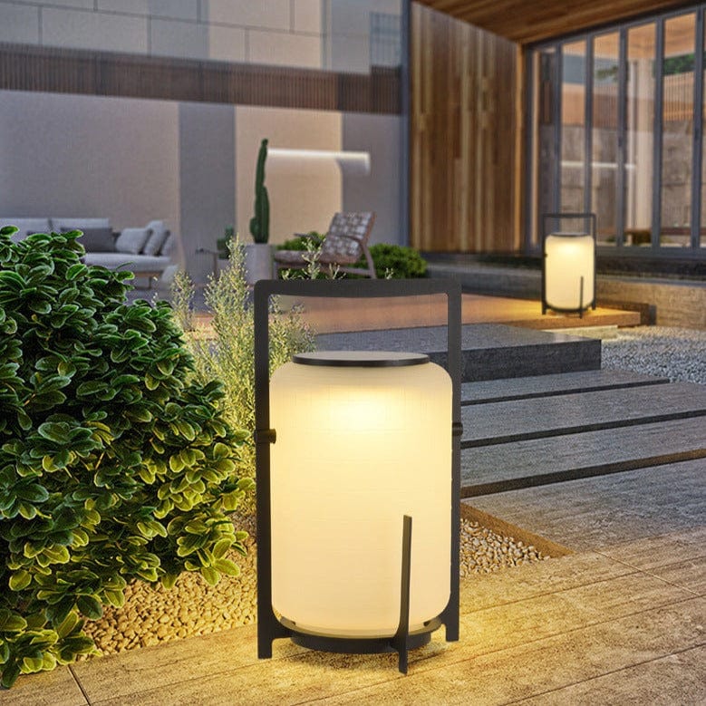 Solar Steel Outdoor Light Modern Garden Design | Celnora
